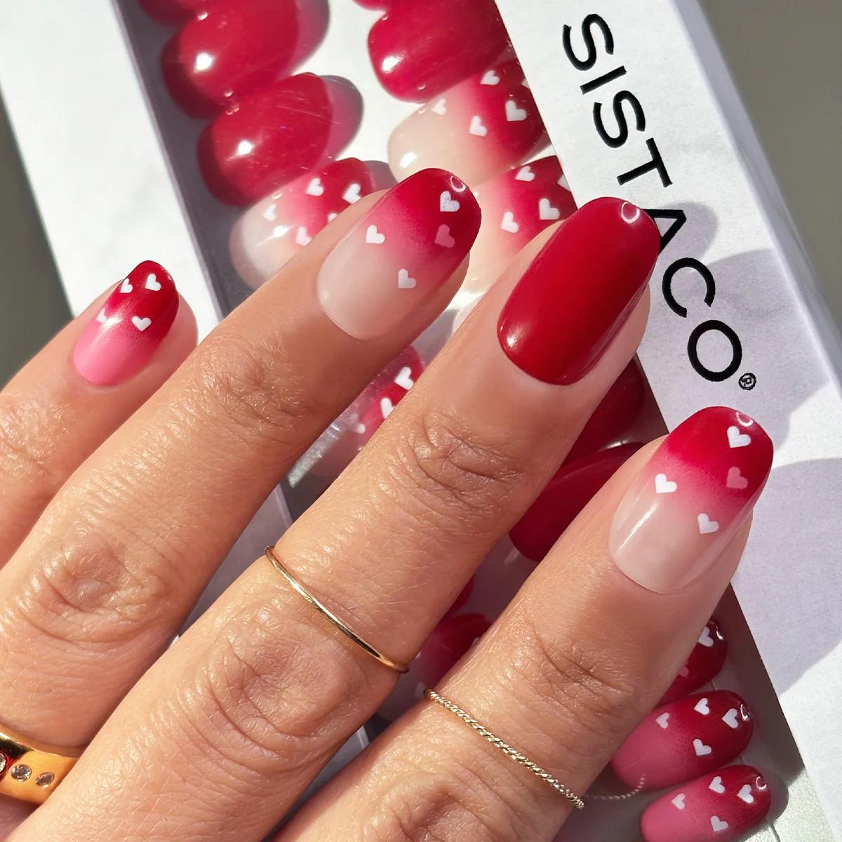 Blushing Bouquet - Oval Medium - Sustainable Nails - Image 2