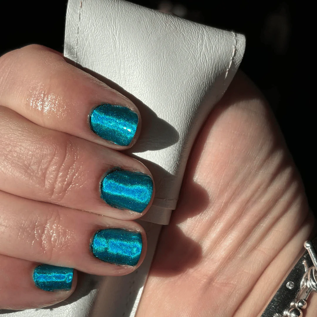Glacier Blue - Holographic Nail Powder - Image 4