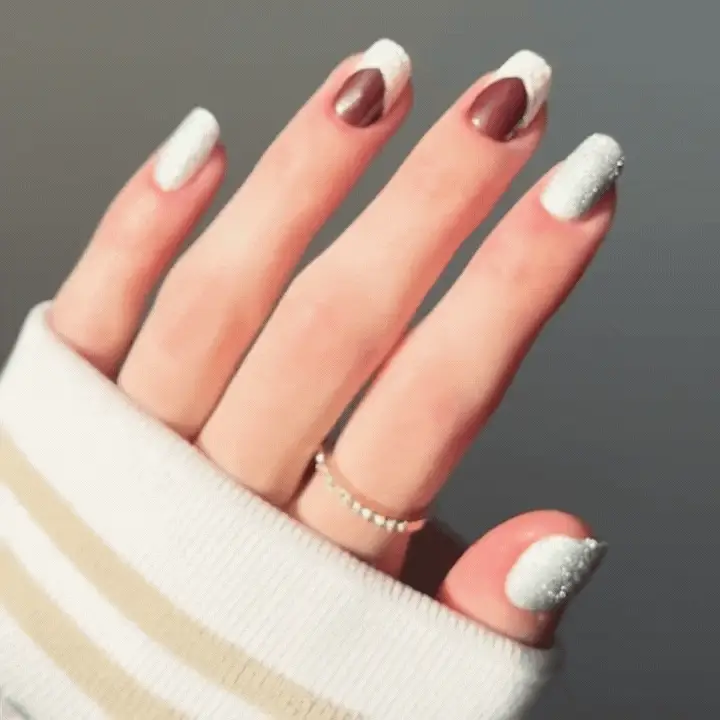 Renaissance Red - Squoval Sustainable Nails - Image 2