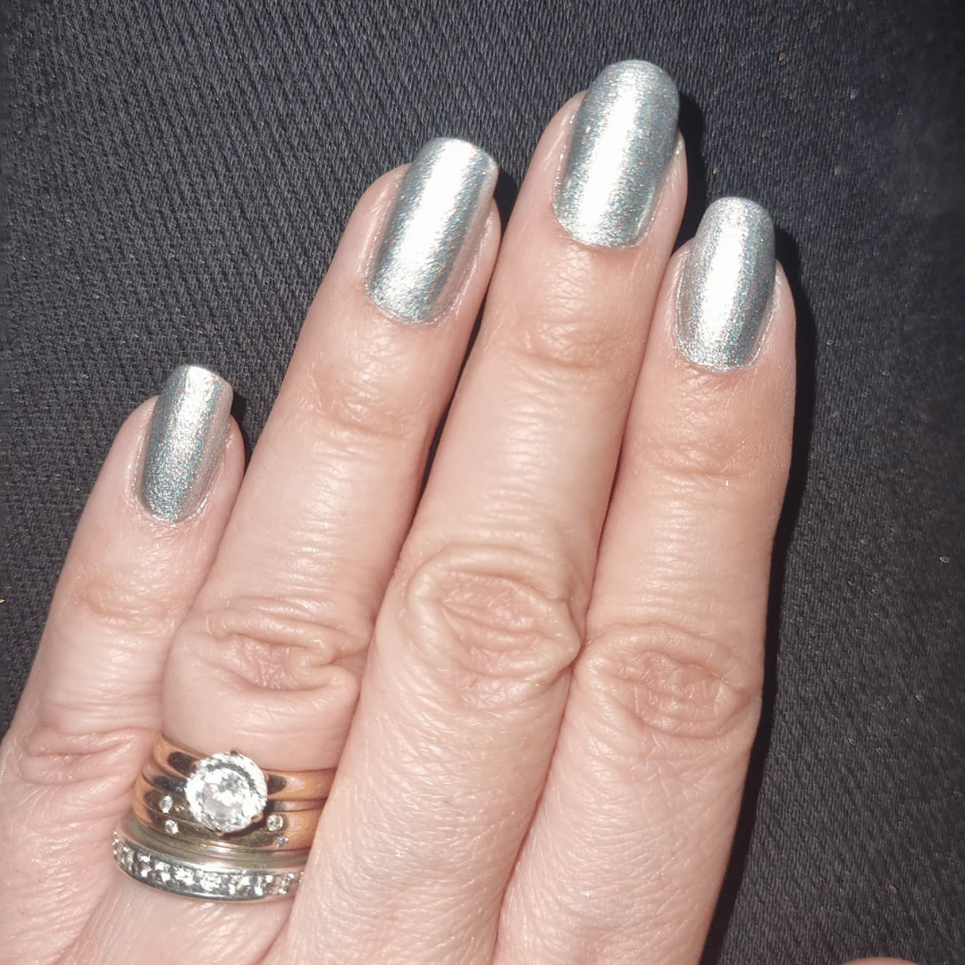 Sterling - Holographic Nail Powder - Image 4
