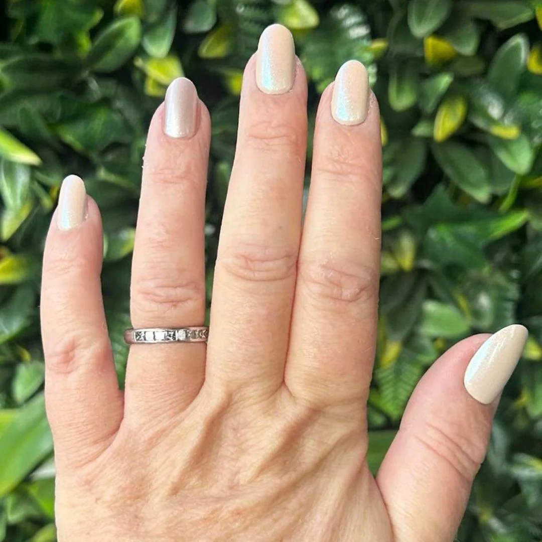 Chiffon Glazed - Oval - Sustainable Nails - Image 3